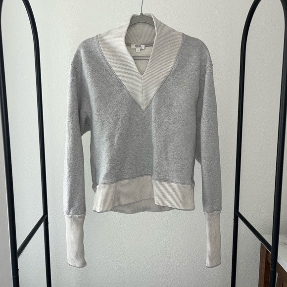 AGOLDE x REVOLVE | Klara Extended V-Neck Sweatshirt in Grey Heather | Size Small - Picture 3 of 9